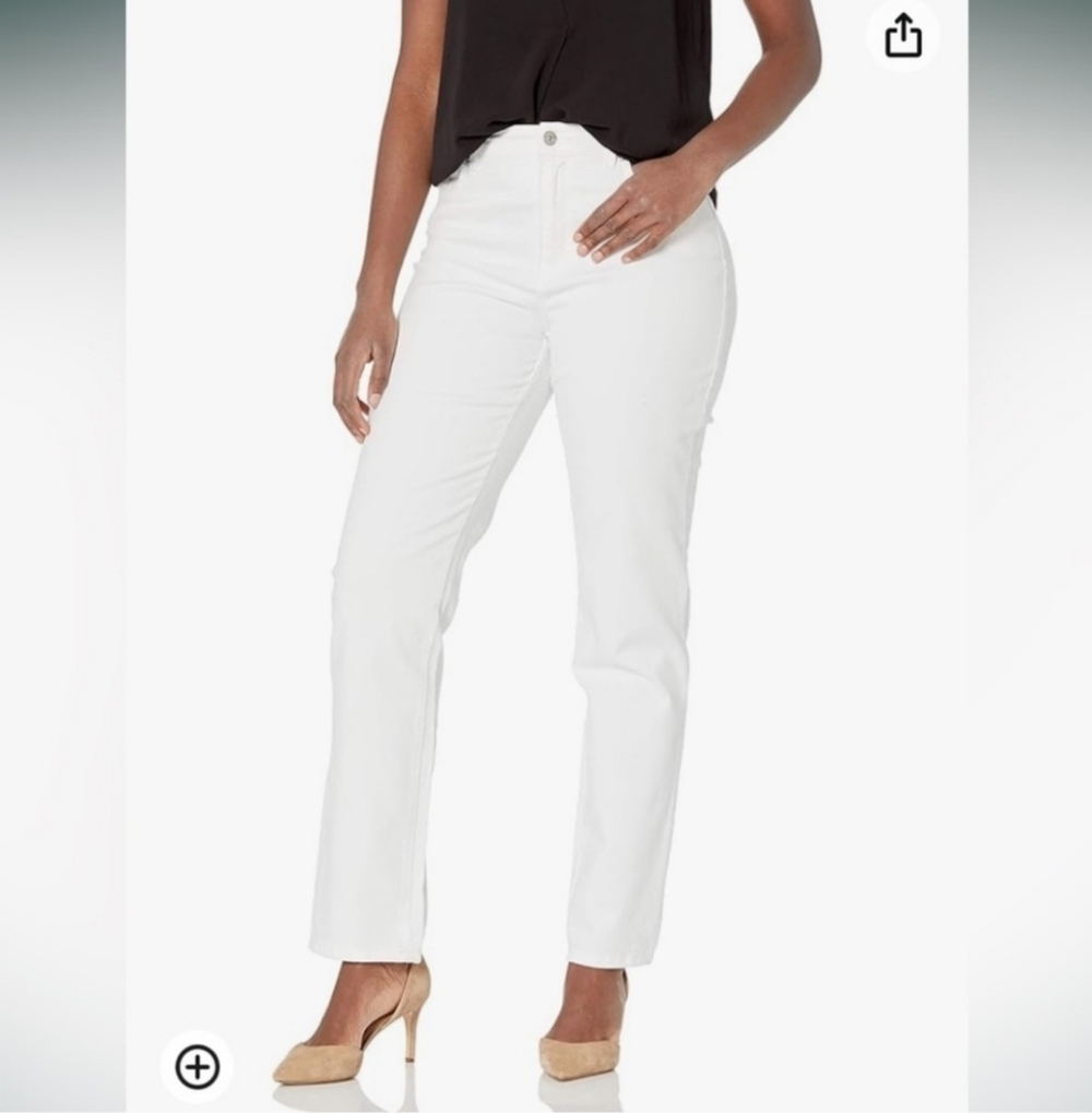NWT Gloria‎ Vanderbilt Ladies Amanda Denim Jeans White 16 Short